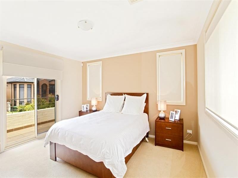 44 Roth Street, Casula NSW 2170