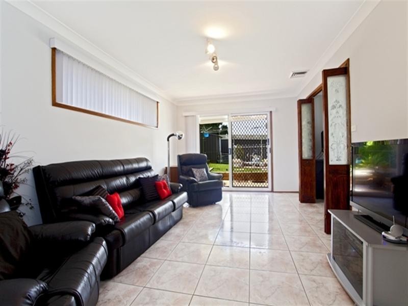 Hinchinbrook NSW 2168