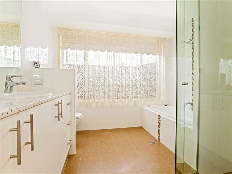 Hinchinbrook NSW 2168