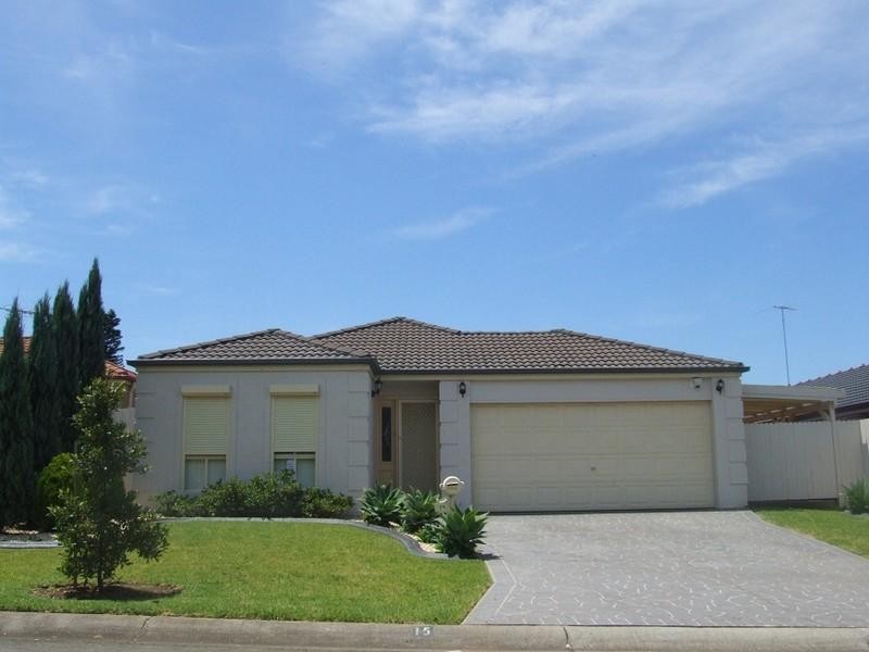 15 Packard Place, Horningsea Park NSW 2171
