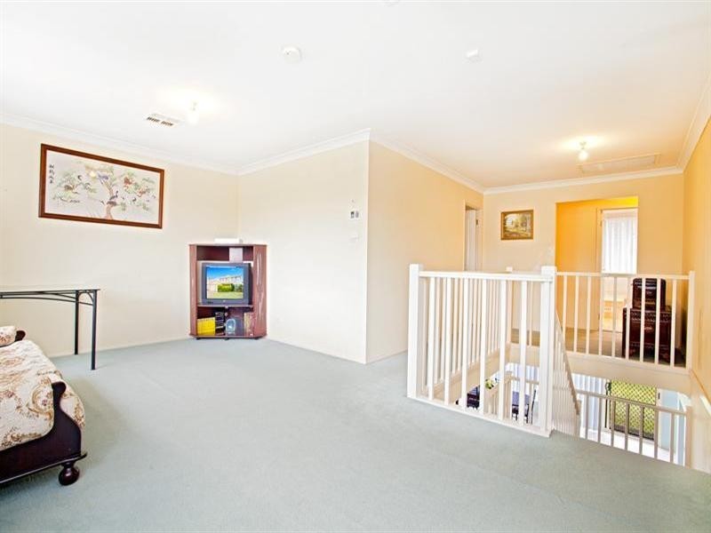17 Cherry Place, Prestons NSW 2170