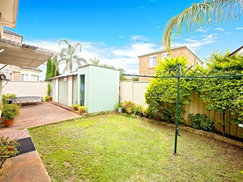 17 Cherry Place, Prestons NSW 2170