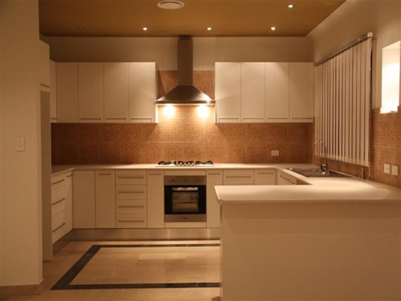 11 Redpa Close, West Hoxton NSW 2171