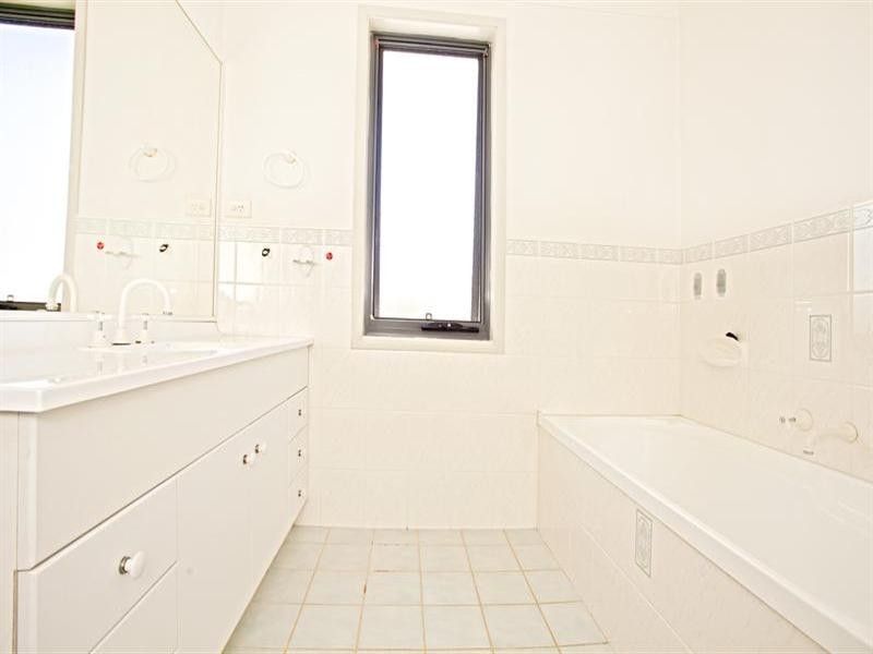 Horningsea Park NSW 2171