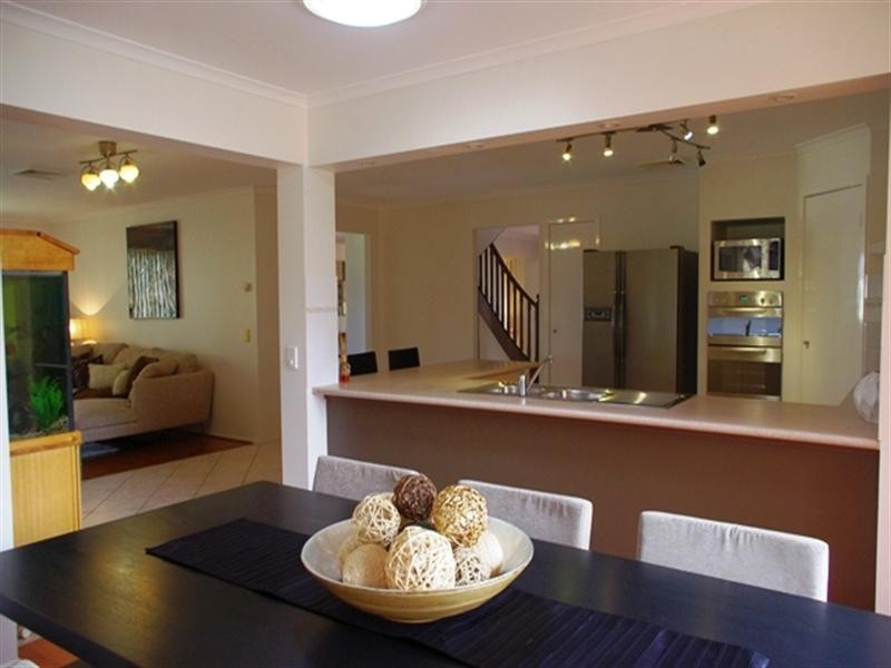 West Hoxton NSW 2171