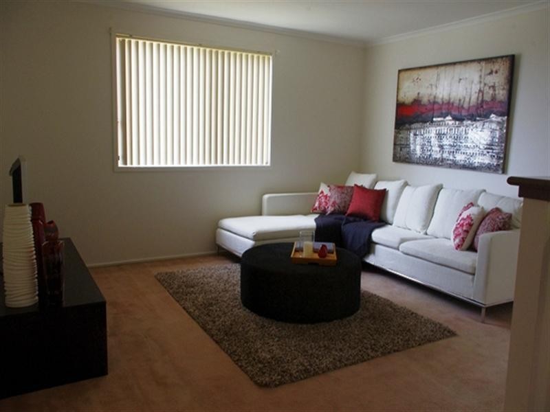 West Hoxton NSW 2171