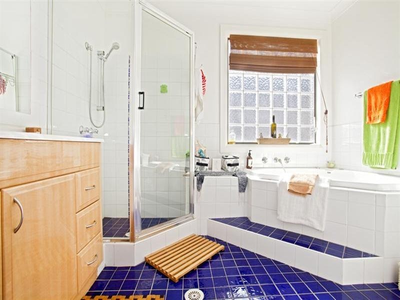 West Hoxton NSW 2171