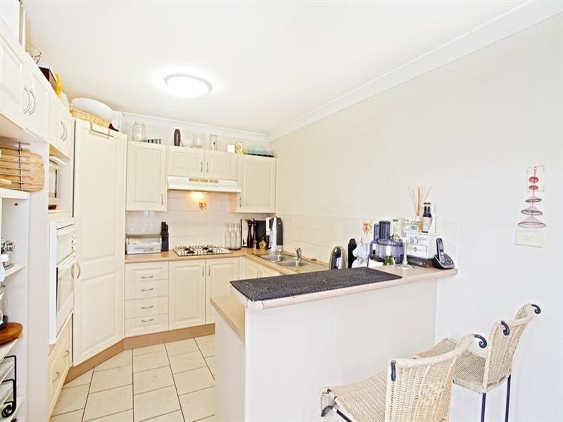 2 Howe Avenue, Horningsea Park NSW 2171