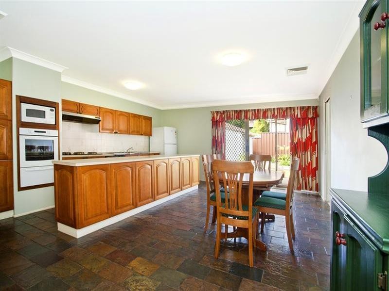 3 Julia Close, West Hoxton NSW 2171