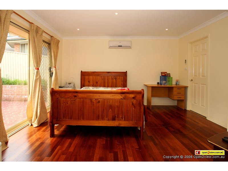 West Hoxton NSW 2171