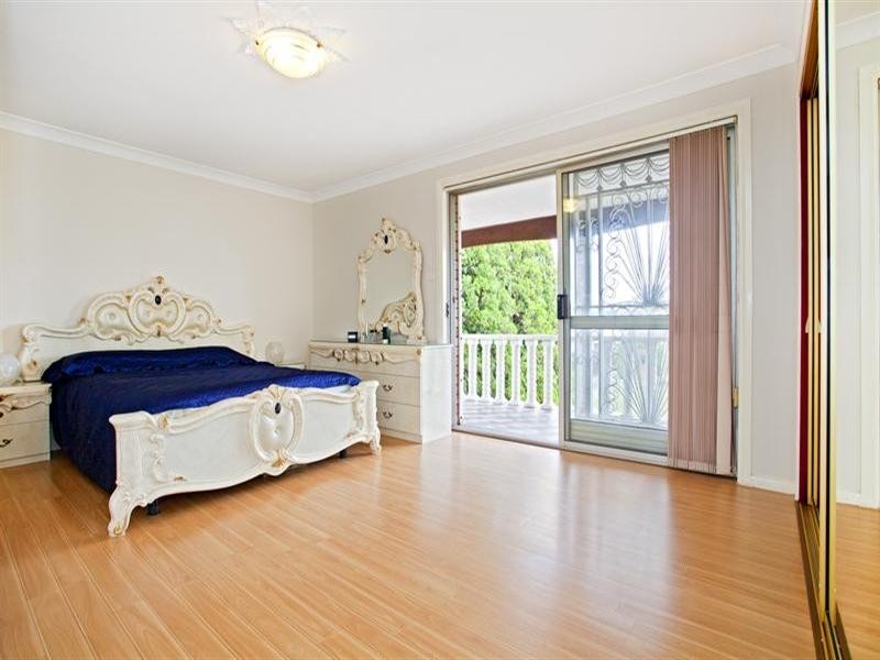 Bossley Park NSW 2176