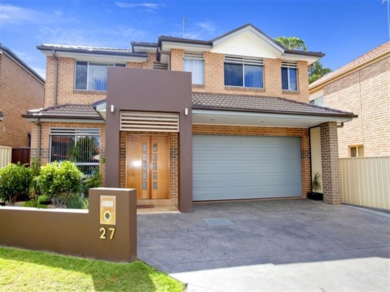 27 Packard Place, Horningsea Park NSW 2171