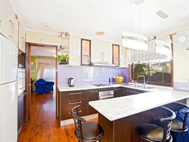 13 Cromer Place, St Johns Park NSW 2176