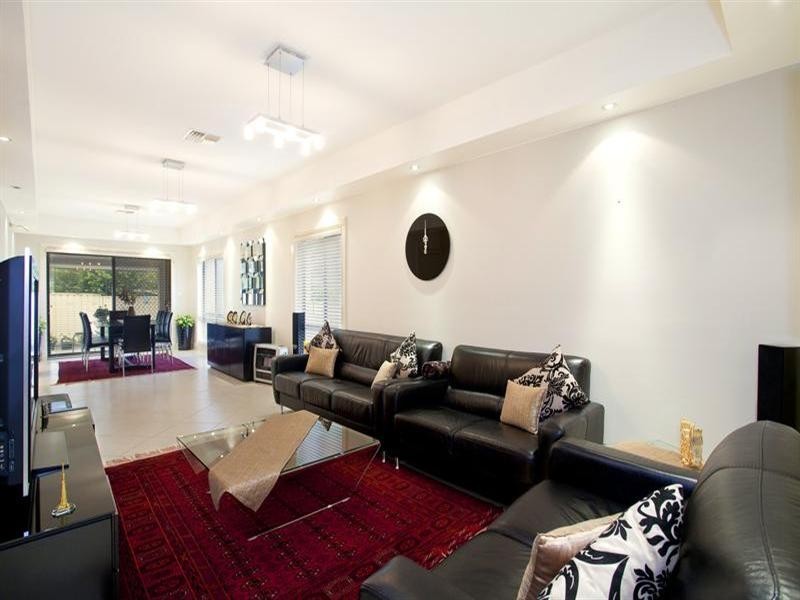 West Hoxton NSW 2171