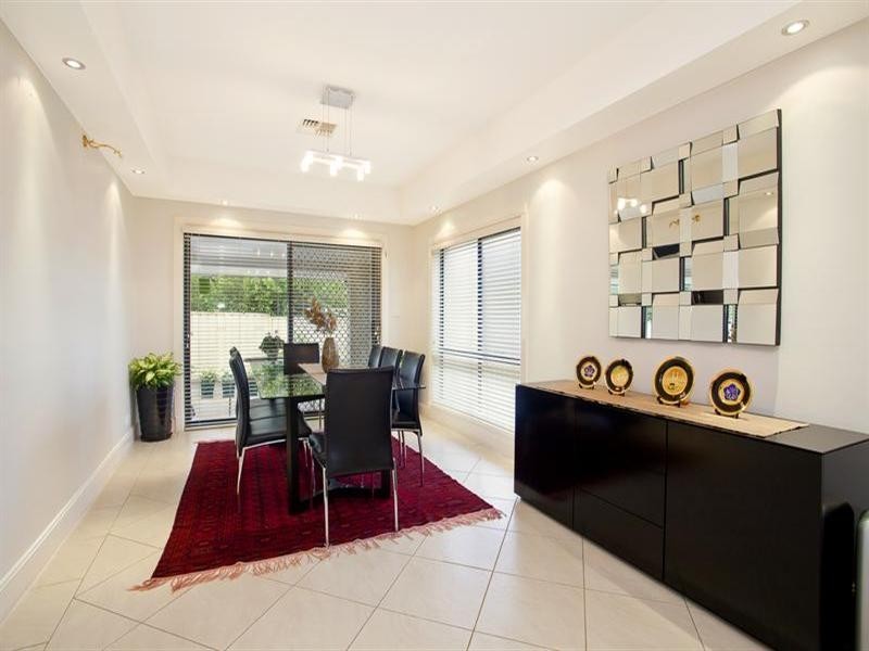 West Hoxton NSW 2171