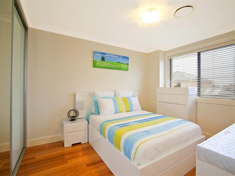 West Hoxton NSW 2171