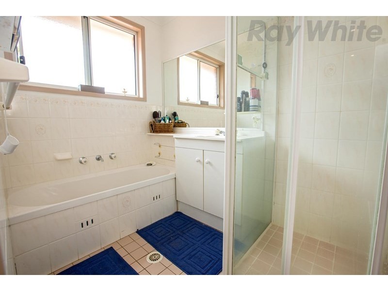 1 Yalwal Court, Prestons NSW 2170