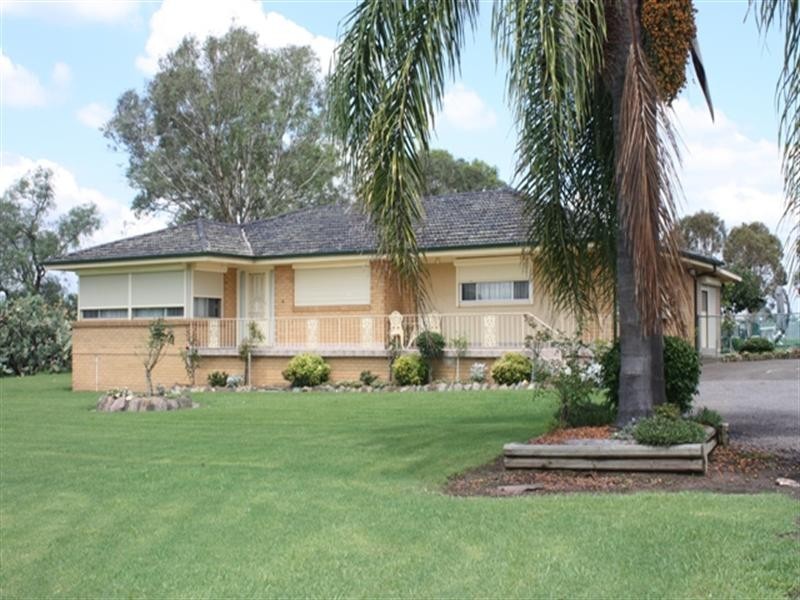 1930 Elizabeth Drive, Badgerys Creek NSW 2555