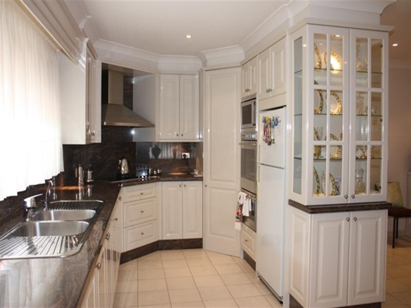 1930 Elizabeth Drive, Badgerys Creek NSW 2555