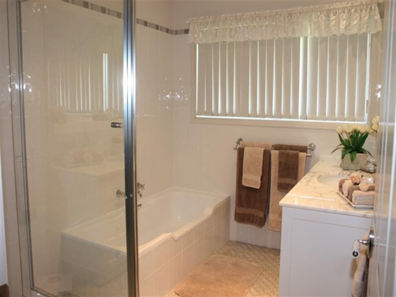 1930 Elizabeth Drive, Badgerys Creek NSW 2555