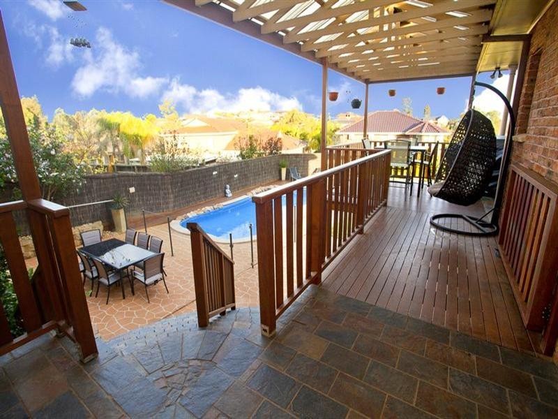 3 Russell Close, Green Valley NSW 2168