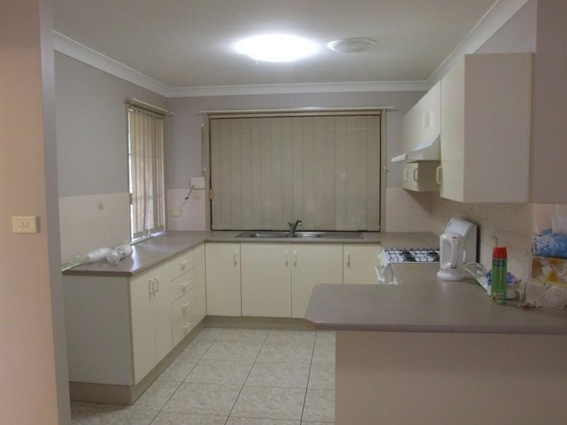 2 Jasper Court, Prestons NSW 2170