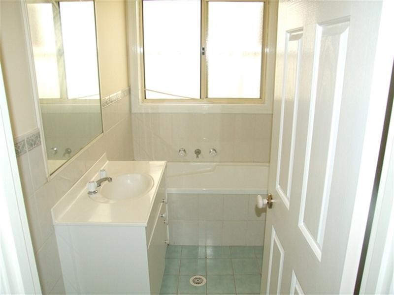6b Stanum Close, Hinchinbrook NSW 2168