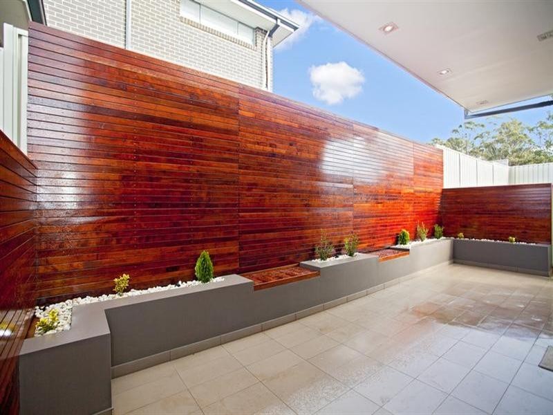 64 Bird Walton Avenue, Middleton Grange NSW 2171