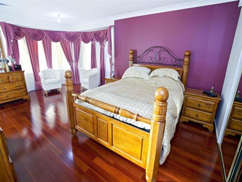 7 Strzlecki Drive, Horningsea Park NSW 2171