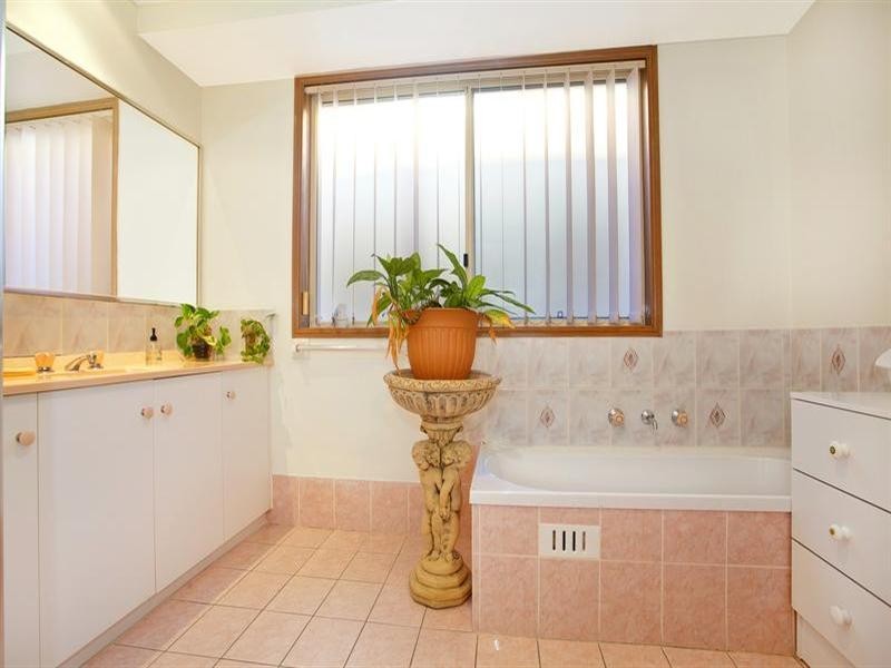 7 Turlinjah Close, Prestons NSW 2170