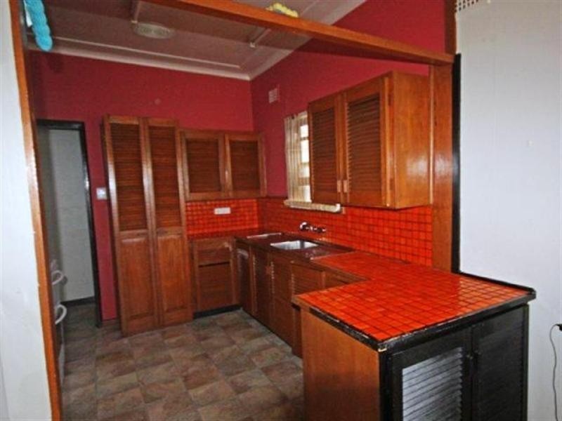 19 Sturt Street, Campbelltown NSW 2560