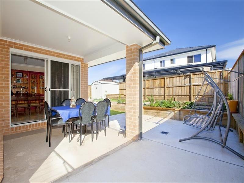4 Graziers Way, Carnes Hill NSW 2171