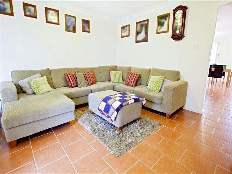 West Hoxton NSW 2171