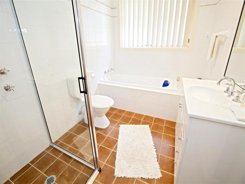 West Hoxton NSW 2171
