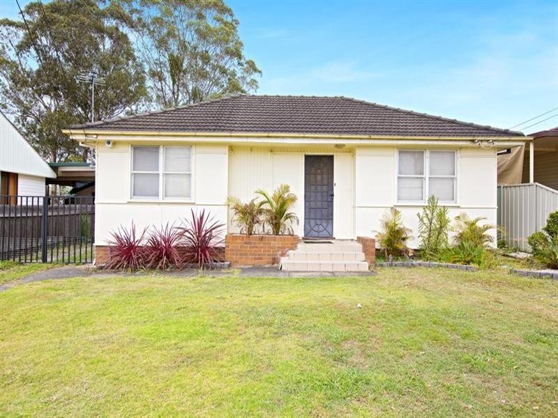 12 Kendee Street, Sadleir NSW 2168