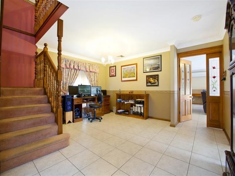 9 Kearns Place, Horningsea Park NSW 2171