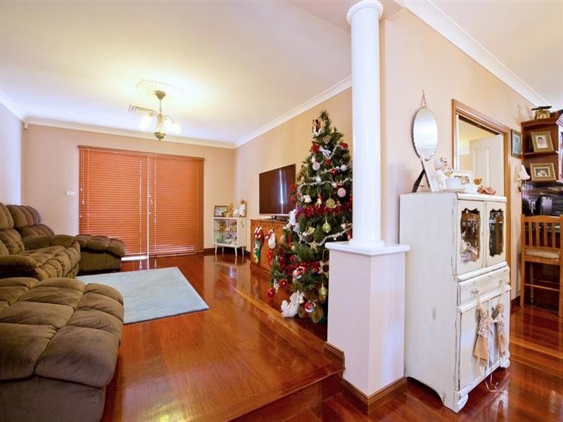 West Hoxton NSW 2171