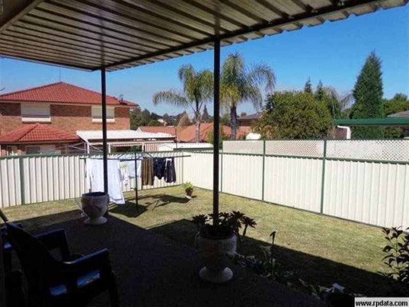 22 Wallis Crescent, Cecil Hills NSW 2171