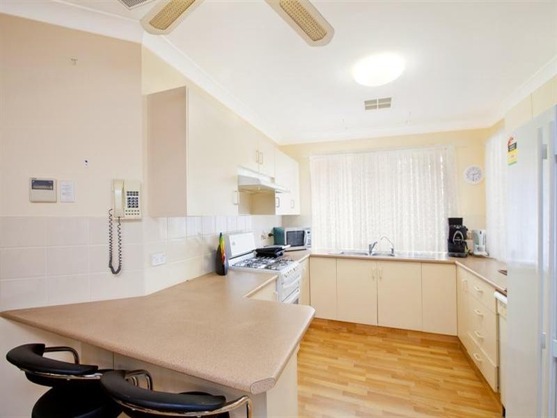 10 Jaspers Court, Prestons NSW 2170