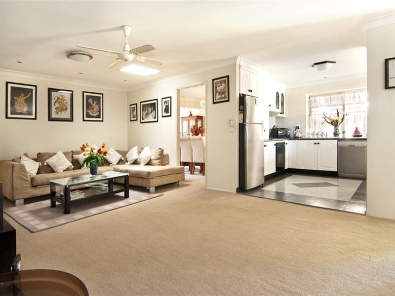 21 Driscoll Street, Abbotsbury NSW 2176