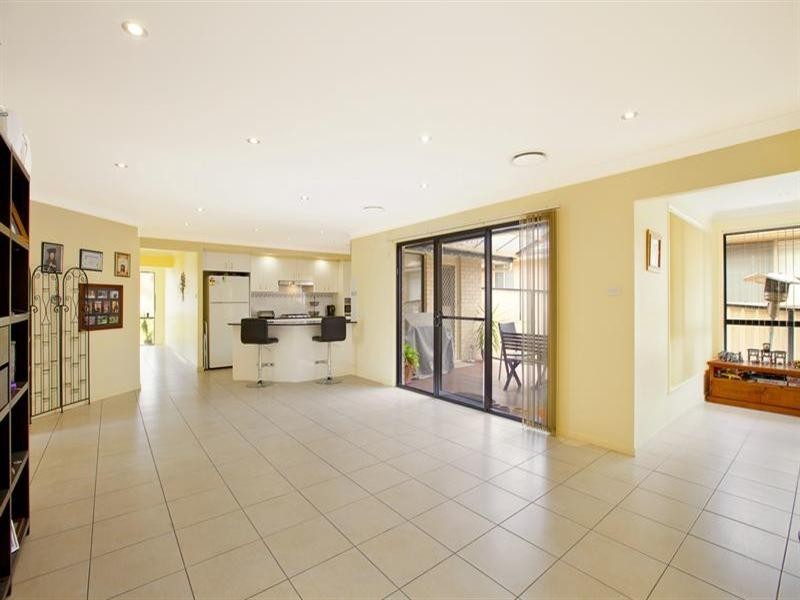 24 Wingham Avenue, Carnes Hill NSW 2171
