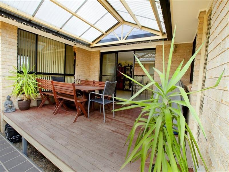 24 Wingham Avenue, Carnes Hill NSW 2171