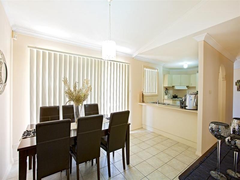 8a Carina Avenue, Hinchinbrook NSW 2168