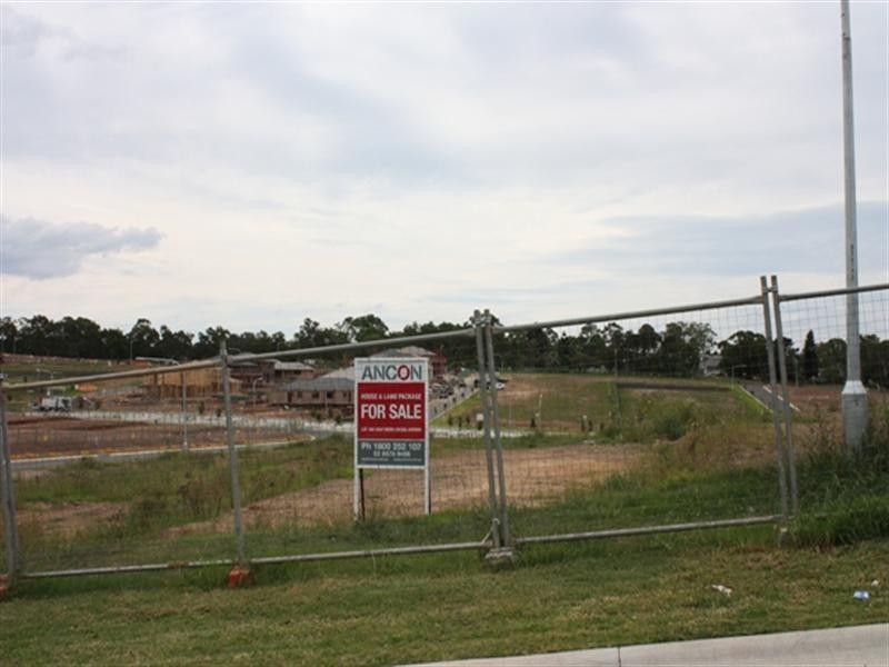 Lot 301 Southern Cross Avenue, Middleton Grange NSW 2171