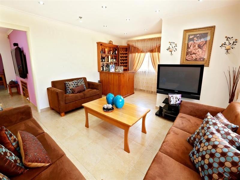 11 Eloura Place, Bonnyrigg NSW 2177