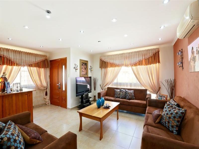 11 Eloura Place, Bonnyrigg NSW 2177