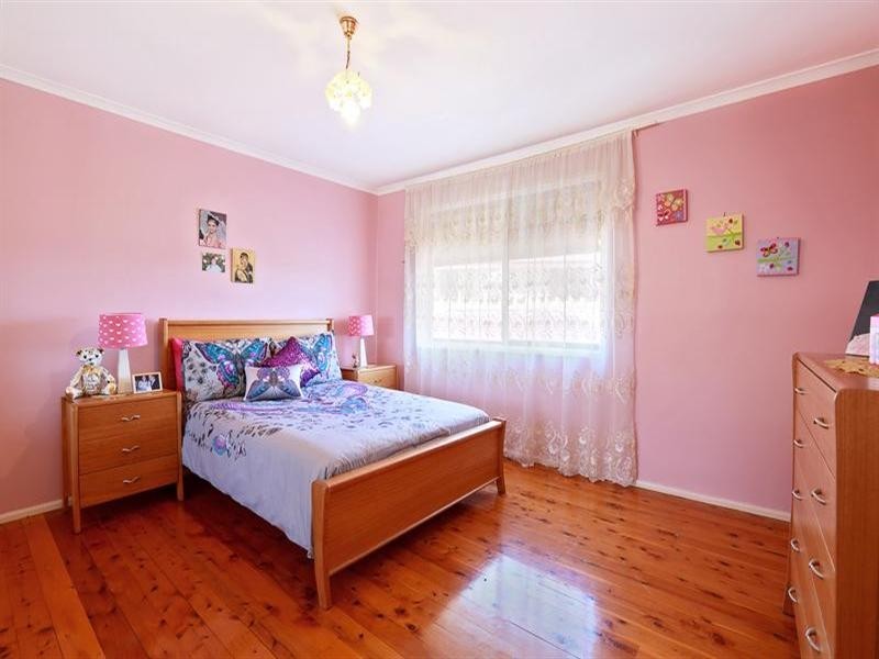 11 Eloura Place, Bonnyrigg NSW 2177