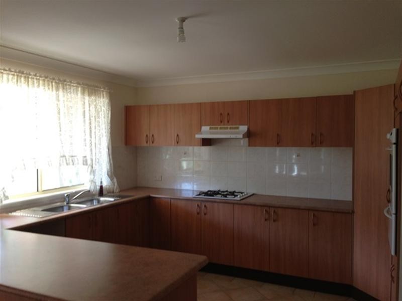 West Hoxton NSW 2171