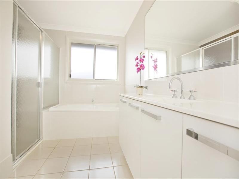 Middleton Grange NSW 2171