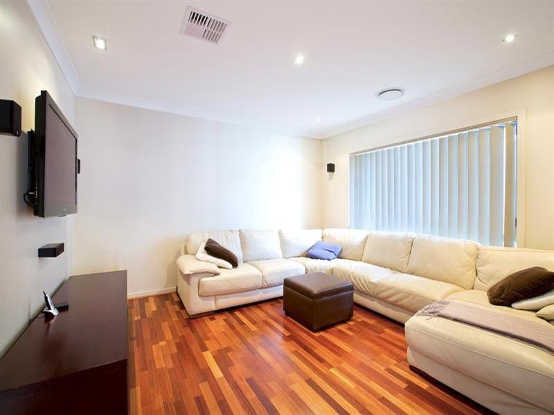 3 Furlong Street, Casula NSW 2170